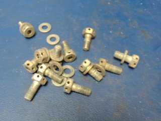 MS20073-04-04 Beechcraft - BOLT (QTY 12)